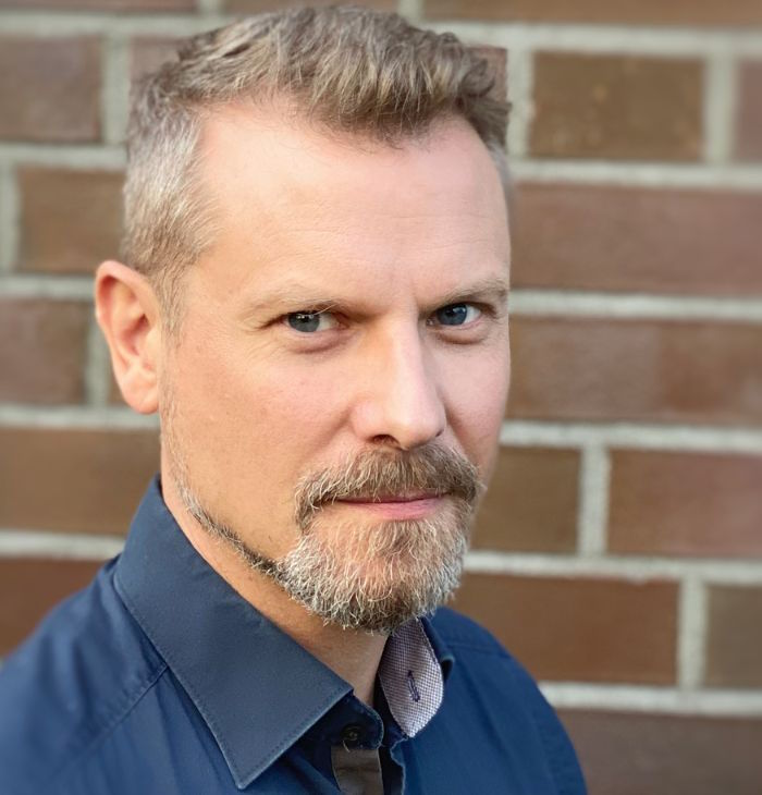 Prof. Dr. Christian Stöcker